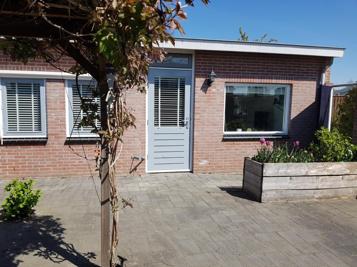 Solstice, Quiet Cottage In Bruinisse, Zeeland 외부 사진